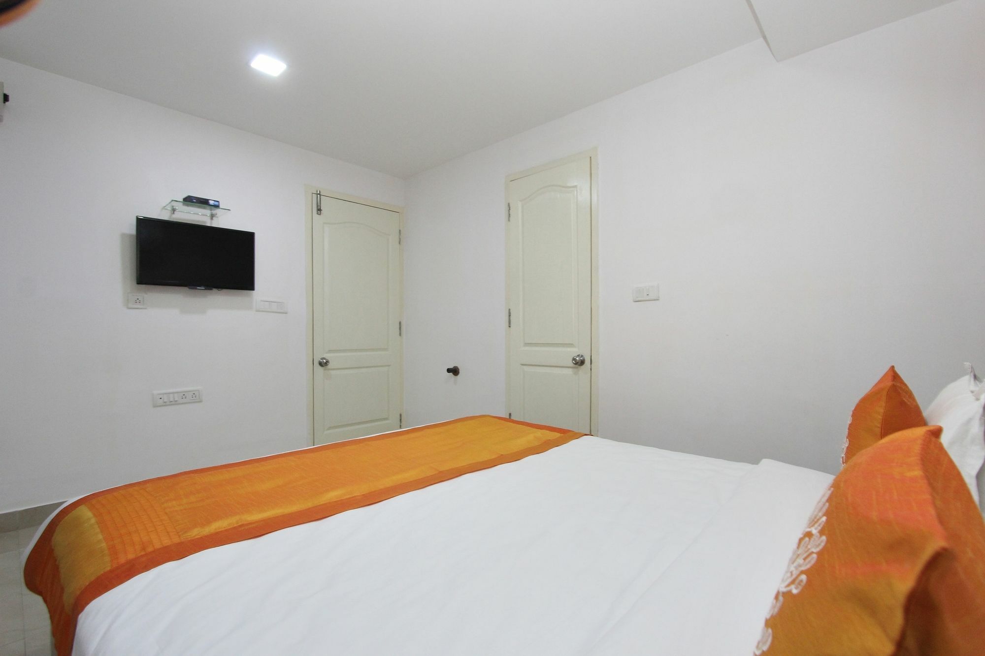 Oyo 4290 Silicon Suits Bangalore Dış mekan fotoğraf